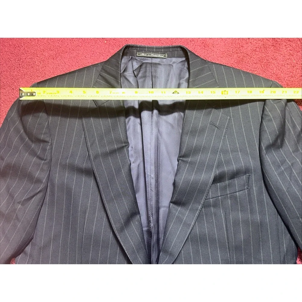 Ermenegildo Zegna Men Blazer at Neiman Marcus 100% Wool Size EU 56 Switzerland